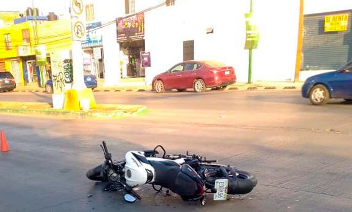 Motociclista Herido Al Derrapar