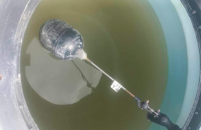 Protestan ciudadanos, consumen agua sucia