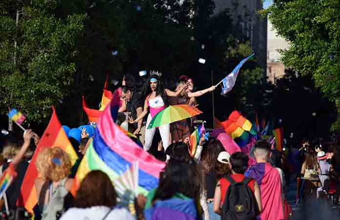 Se celebra la marcha del orgullo LGBTTIQ+ › San Luis Hoy
