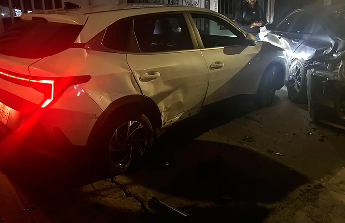 Cámara capta choque y fuga en Salvador Nava