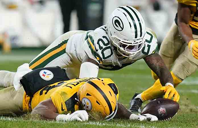 Packers someten a los Steelers