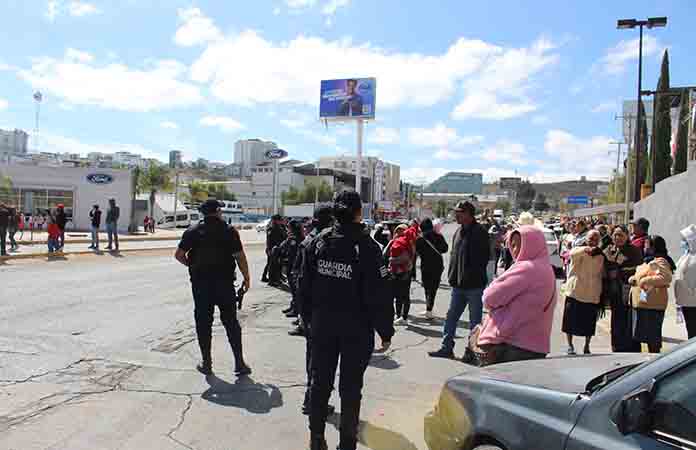 Alcalde Galindo niega represión