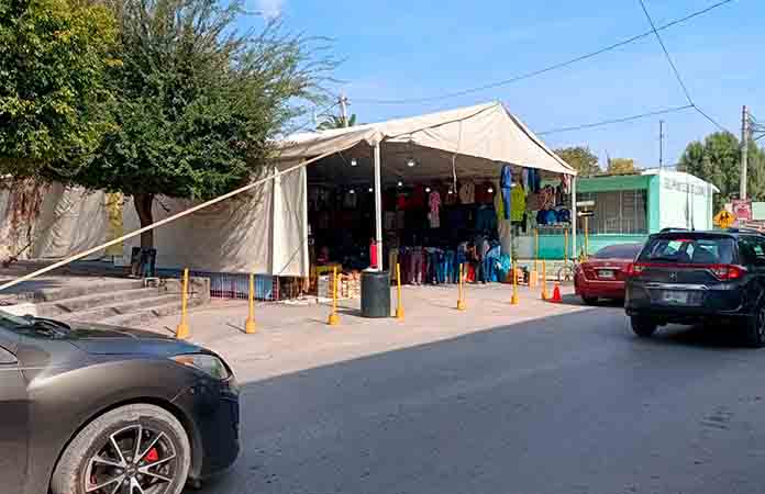 Acusan comerciantes competencia desleal