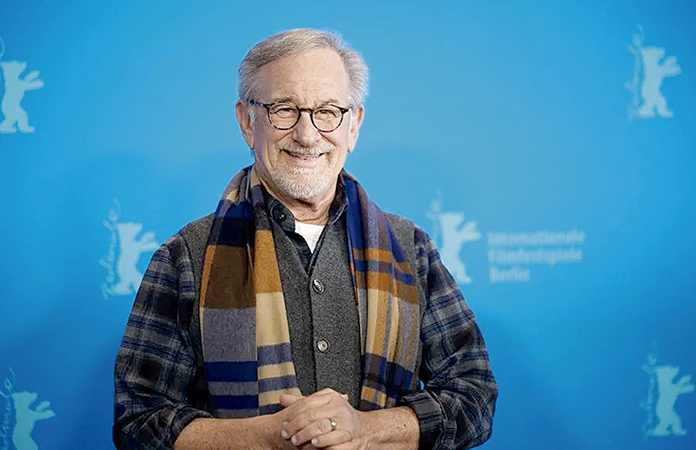 REGRESA AL MUNDO DE LOS OVNIS