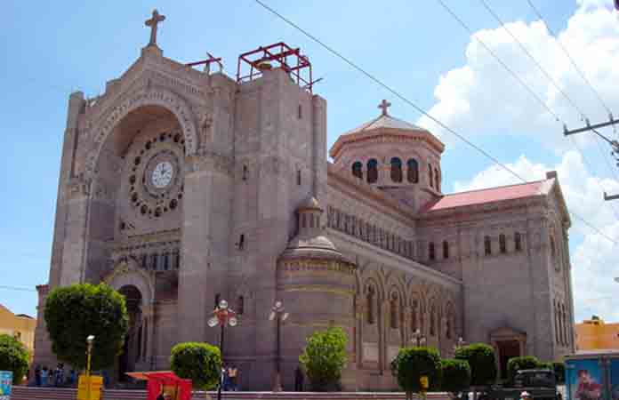 Invita iglesia a celebrar el día de la Candelaria