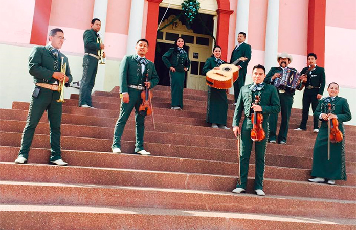 Organizan el primer encuentro del mariachi