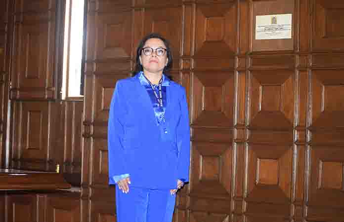 Rinde protesta la primera directora de Fac. de Derecho