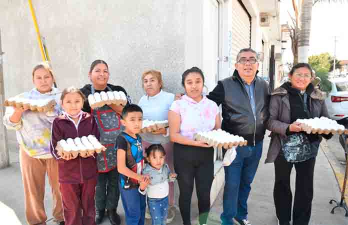 Edil JMN arranca apoyo alimentario casa por casa