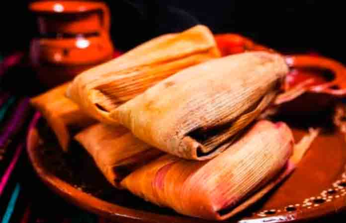 En Día de la Candelaria, se agotan los tamales