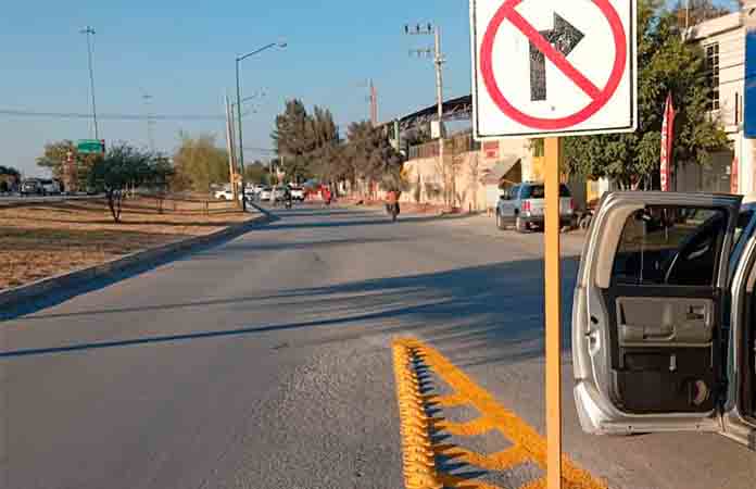 Instalan señalética vial en el Bulevar Turístico