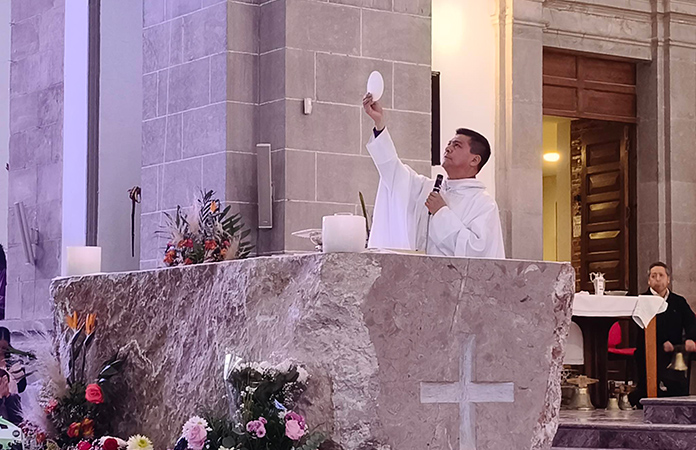 Poca respuesta ala misa de varones