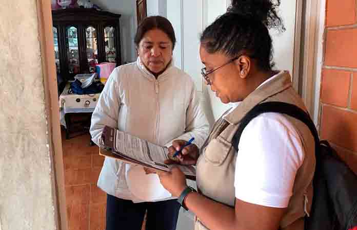 No les ha pagado a enfermeros la 4T