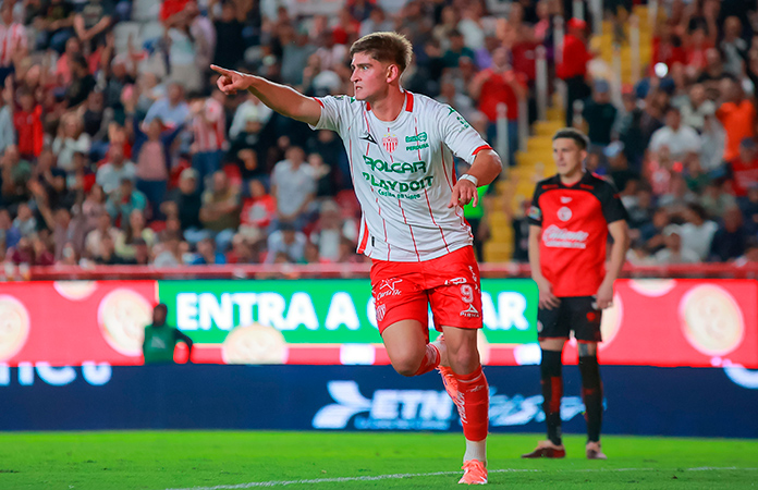 Necaxa regresa al triunfo con goleada