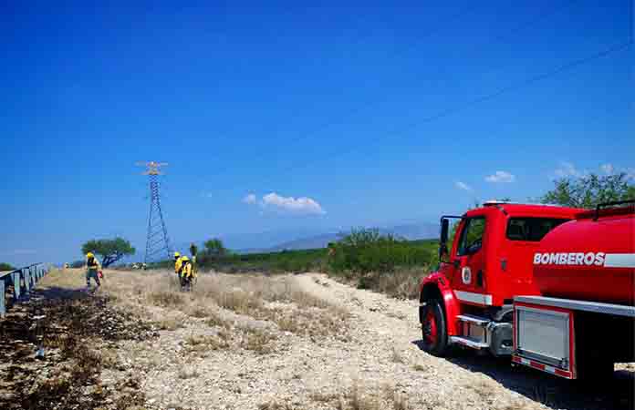 Colocan franjas para prevenir incendios