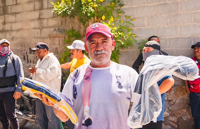 Entregan equipo de protección a empleados