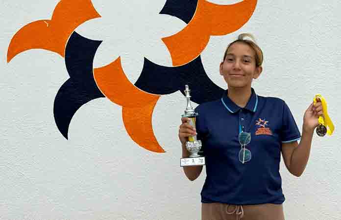 Gana Sheika Guadalupe torneo de ajedrez de UIC