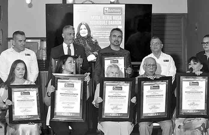 Reconocen a maestros de campaña Enséñame