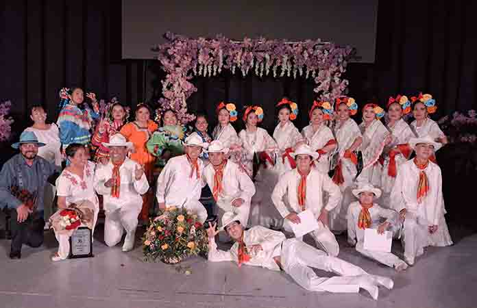 Coatlicue presenta función de gala