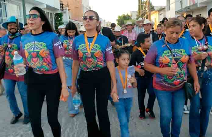 Con callejoneada terminan festejos de grupo Coatlicue