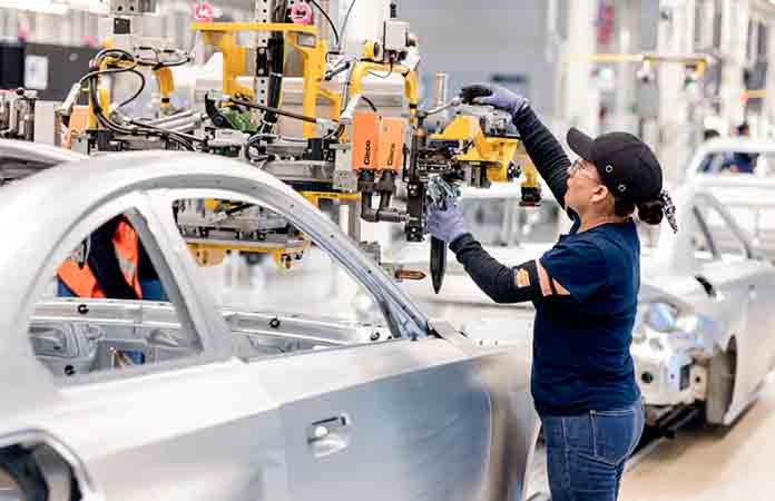 En 2027 inicia fabricación de iX3 de BMW