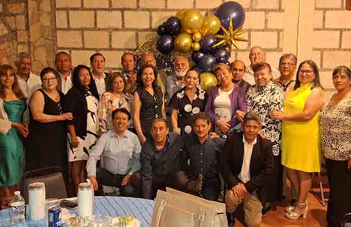 Exalumnos de la Francisco Zarco se reencuentran