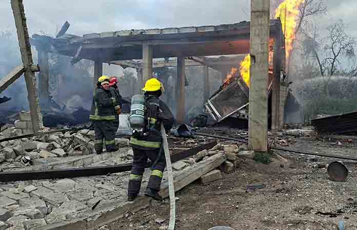 Explotan 6 cisternas de gas LP en Puebla