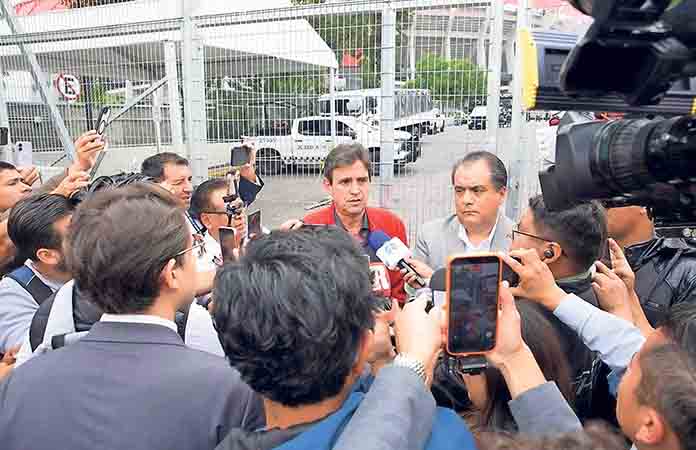 Niegan acceso a palcohabientes al Estadio