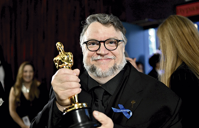 GUILLERMO DEL TORO MIEMBRO DE LA ACADEMIA DE HOLLYWOOD