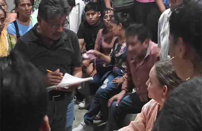 Cesa alcaldesa a los policías municipales