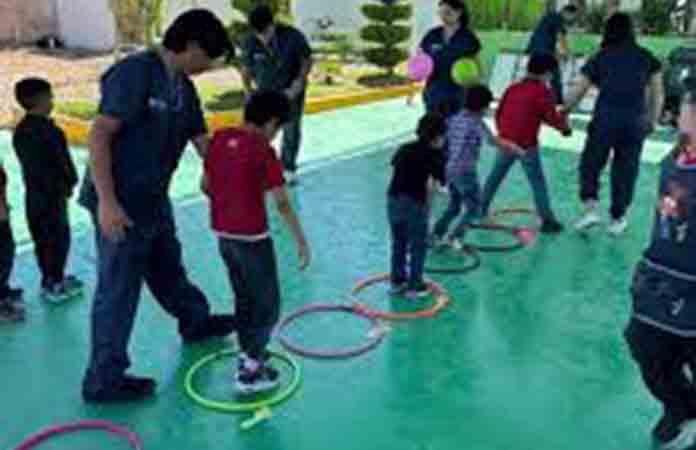 DIF mantiene talleres para niños con autismo