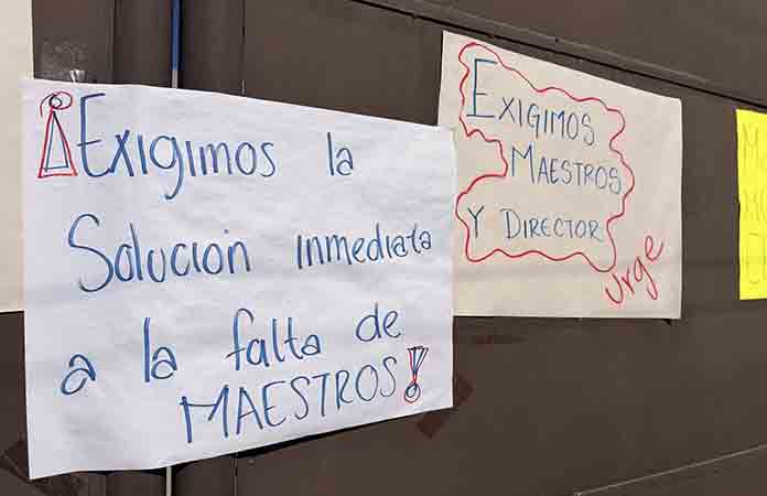 Faltan maestros en telesecundarias