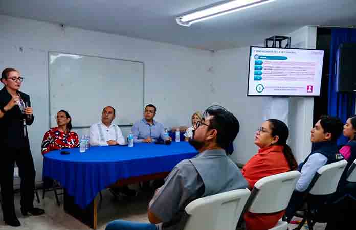 Ofrecen plática para prevenir la extorsión