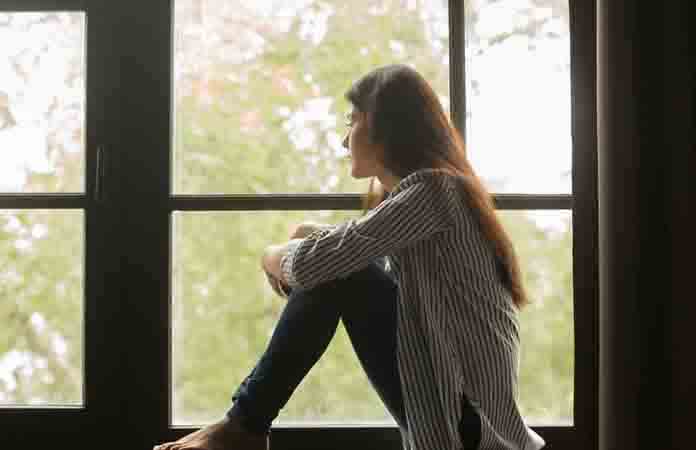 Ofrecen plática preventiva de salud mental