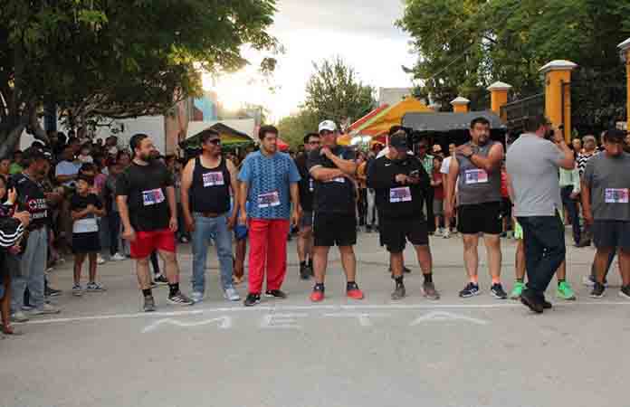 Celebran la Primera Carrera de Panzones